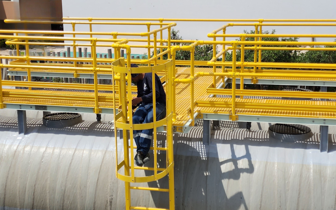 Grating de Fibra de Vidrio: Resistente y Duradero para la Industria