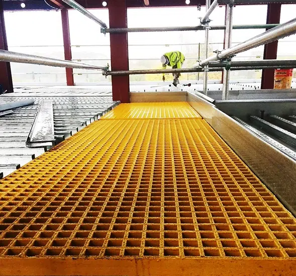 Grating de Fibra de Vidrio para Plantas Industriales